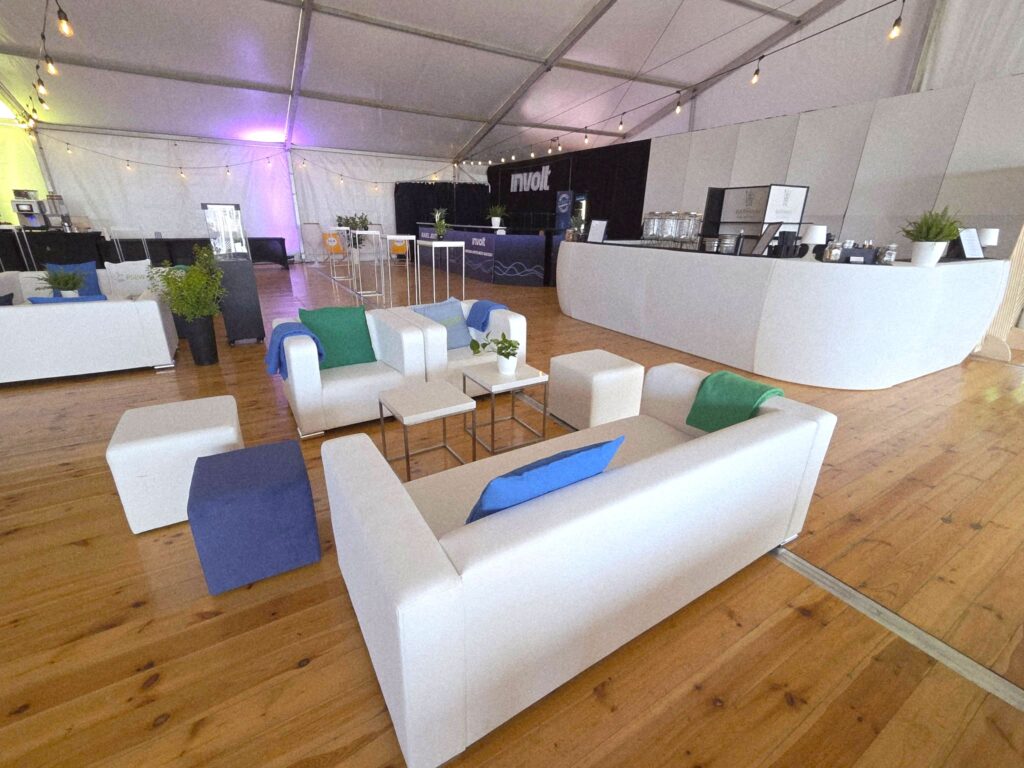 wynajem mebli na konferencje